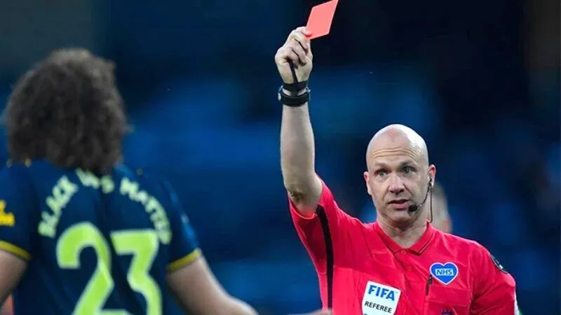 Kèo thẻ đỏ là gì?